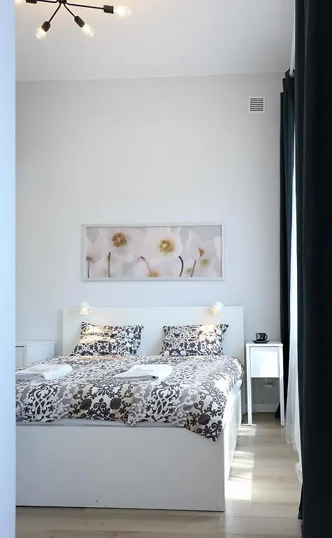 Roommate Apartments Traugutta Warsaw 0*,